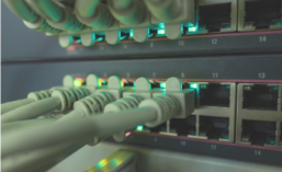 Jetzt im Juli oder August einen Termin zur Computersystemwartung vereinbaren